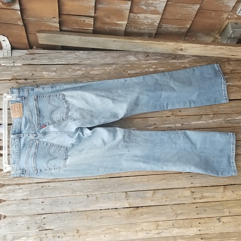 VIntage 90s Y2K Levi's 550 Size 32X32 Relaxed Bootcut 10M JEANS
